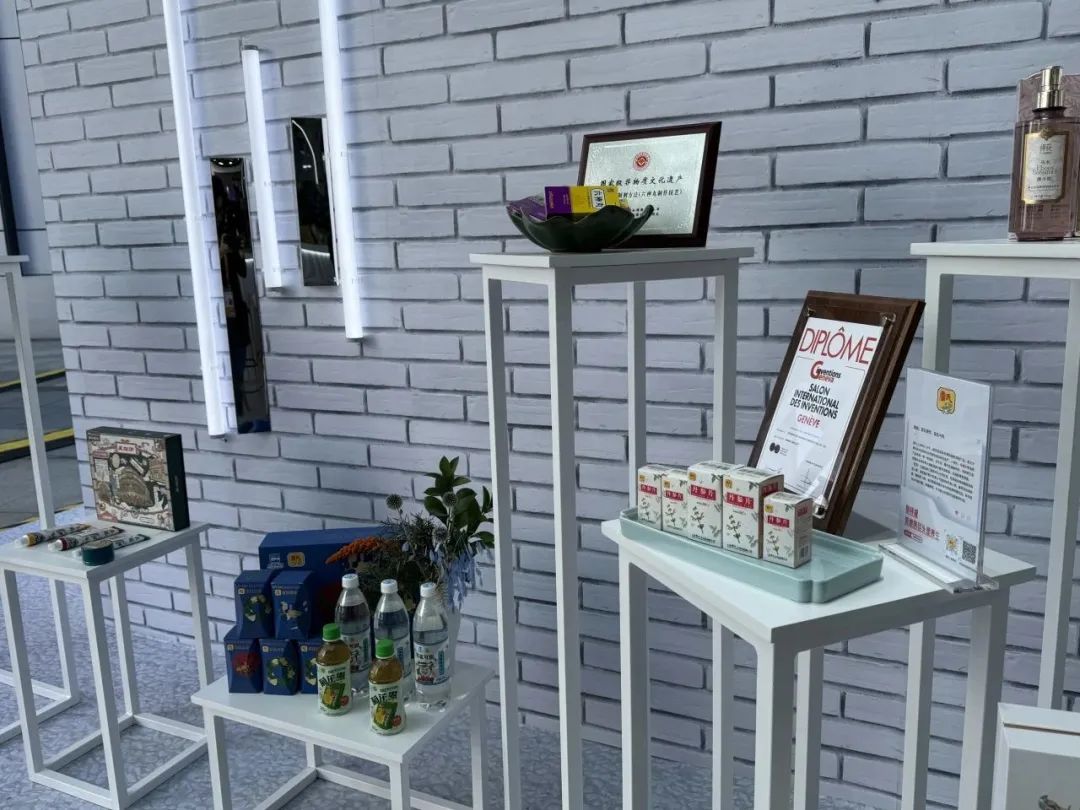 pic_009.jpg pic_009.jpg